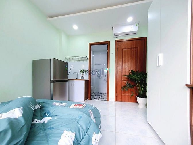 Hình ảnh Cho thuê studio cửa sổ full nội thất gần Hàng Xanh
