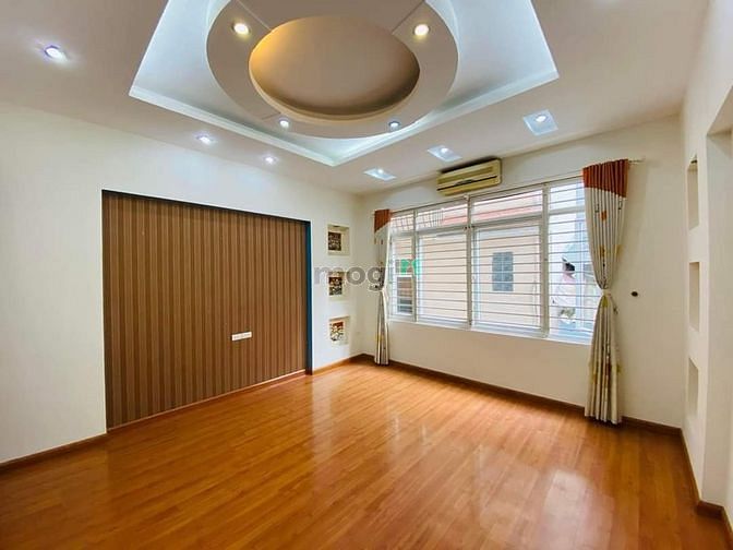 Hình ảnh Bán nhà phân lô phố Hoa Bằng - Cầu Giấy - DT 50m2 xây 5 tầng, MT 4,5m