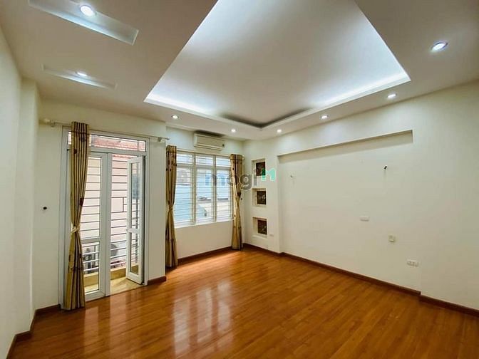Hình ảnh Bán nhà phân lô phố Hoa Bằng - Cầu Giấy - DT 50m2 xây 5 tầng, MT 4,5m