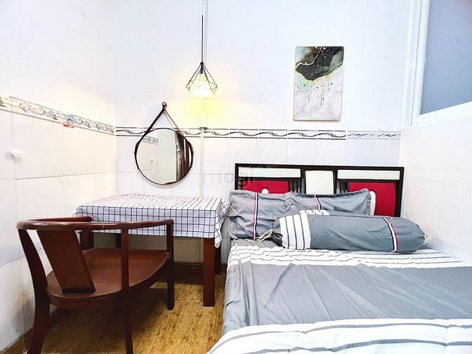 Hình ảnh Studio Tách Xa Bếp, Cửa Sổ Lớn