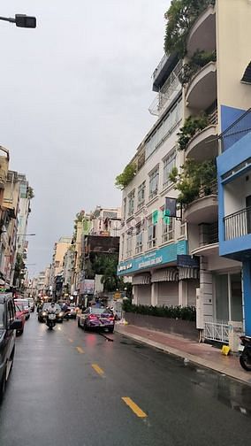 Hình ảnh Cho Thuê Nhà 2 Góc MT Bàn Cờ, Quận 3