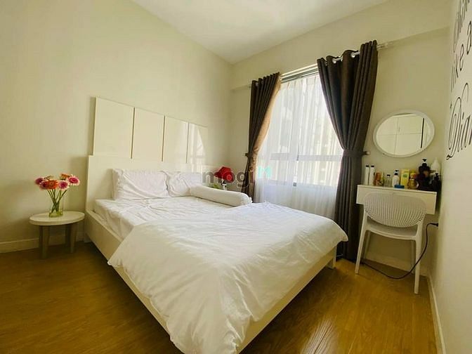 Hình ảnh Masteri Thảo Điền  Bán gấp Trang Chủ MB66.COM / Đăng Ký Tặng 66K 2PN, giá rẻ hết hồn  - view hồ bơi -