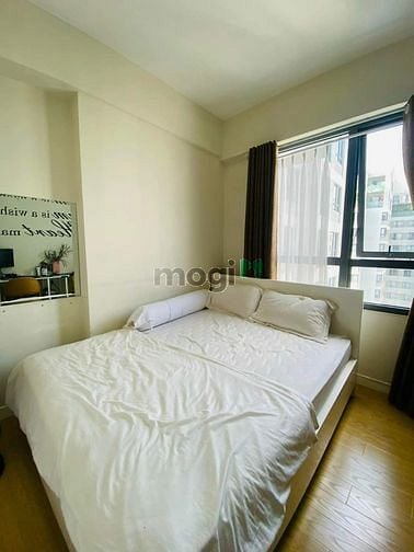 Hình ảnh Masteri Thảo Điền  Bán gấp Trang Chủ MB66.COM / Đăng Ký Tặng 66K 2PN, giá rẻ hết hồn  - view hồ bơi -