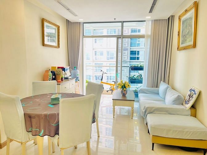 Hình ảnh Cho thuê 2pn full nội thất Vinhomes Central Park, 17tr Siêu Hot
