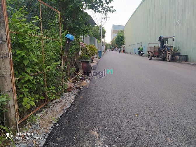 Hình ảnh bán lô đất mặt tiền nhựa vp 32 siêu rẻ .