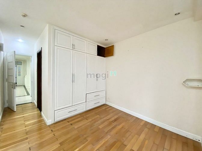 Hình ảnh Kẹt Tiền Bán Mb6623 nạp rút nhanh chóng Moonlight Boulevard căn góc Bình Tân