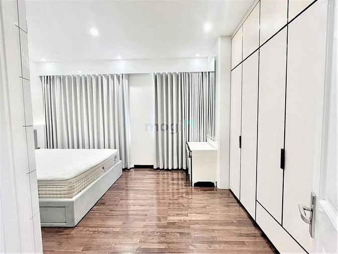 Hình ảnh Sang tên gấp CHCC Tulip Tower Quận 7 71m2 3pn 1,650 tỷ SHR NTCB