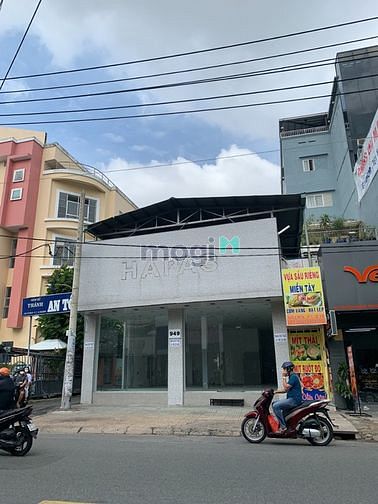 Hình ảnh Mặt tiền 9m Cách Mạng Tháng 8, Vị trí đẹp, ngang lớn