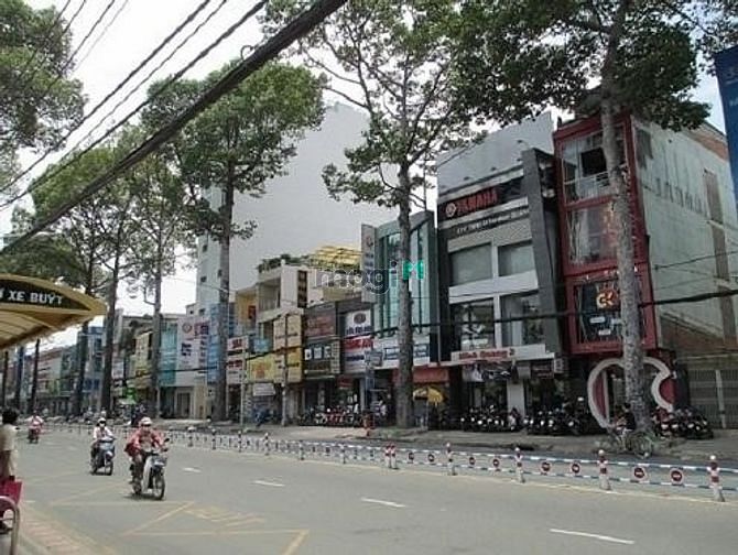 Hình ảnh Bán nhà đường 3 tháng 2 Q.10 12x21 chỉ 91 tỷ