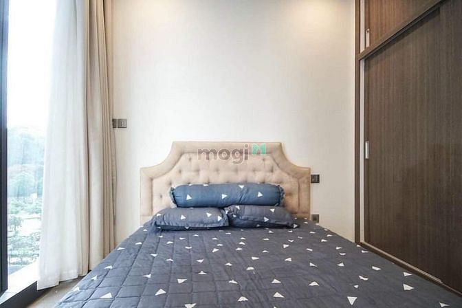 Hình ảnh Bán căn Vinhomes Golden River, Q.1 2.783 tỷ 74m2.
