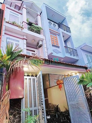 Hình ảnh 45M- 3 tầng mới keng- nội thất CAO CẤP- GỖ AN CƯỜNG- BẾP MALLOCA- PHAN
