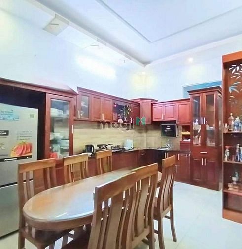 Hình ảnh 45M- 3 tầng mới keng- nội thất CAO CẤP- GỖ AN CƯỜNG- BẾP MALLOCA- PHAN