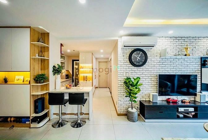 Hình ảnh CÔ LAN RAO BÁN Trang Chủ MB66.COM / Đăng Ký Tặng 66K H2 Hoàng Diệu Q4 108m2 3PN