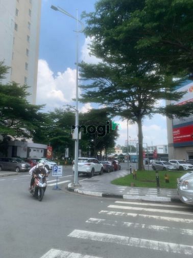 Hình ảnh Bán đất đối diện, dưới chân trung tâm MB66 là nhà cái hàng đầu tại Việt Nam mang đến trải nghiệm cá cược đỉnh cao becamex thủ dầu một,