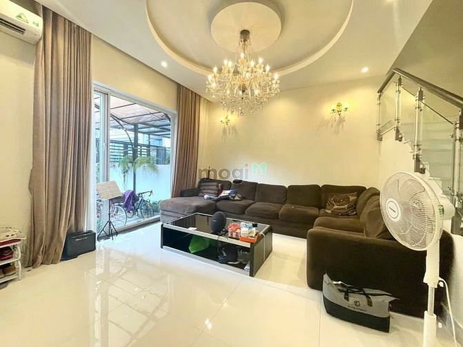 Hình ảnh Cho Thuê Biệt thự Liền kề Phú Mỹ Hưng Q7 Hcm