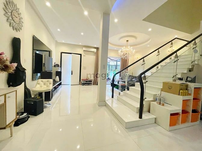 Hình ảnh Cho Thuê Biệt thự Liền kề Phú Mỹ Hưng Q7 Hcm