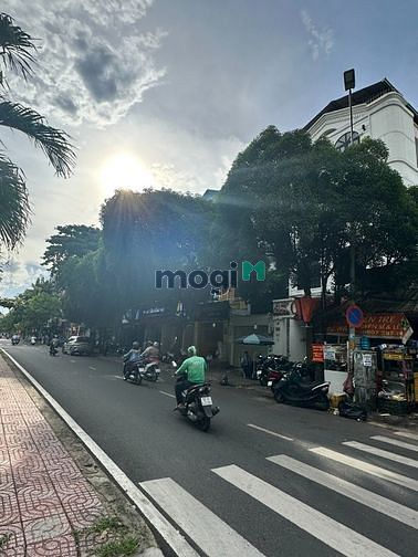 Hình ảnh ▲HOT HOT▲ Bán khuôn đất hiếm còn sót lại trên đường Phan Xích Long
