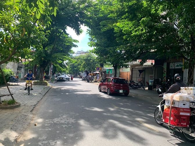 Hình ảnh Bán lô đất đường Ỷ Lan Nguyên Phi gần ngay Lê Thanh Nghị