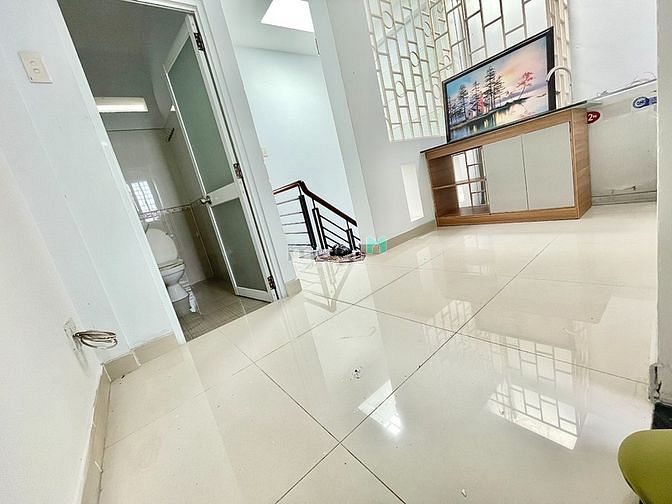 Hình ảnh ✅TOP 3 CHDV 2PN GẦN TRƯỜNG ĐH VĂN LANG✅Full NT, Nhà Mới, Thang Máy