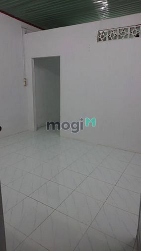 Hình ảnh Cho thuê nhà 40n2 hẻm 2m giá 3tr5