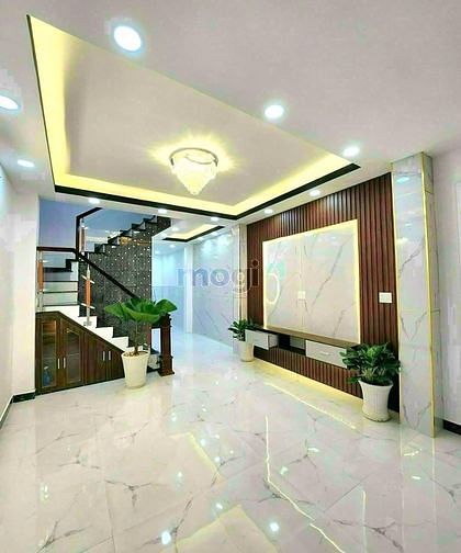 Hình ảnh Thiện chí cần bán LÊ VĂN DUYỆT Bthạnh 52m2 2 tỷ 130 SHR