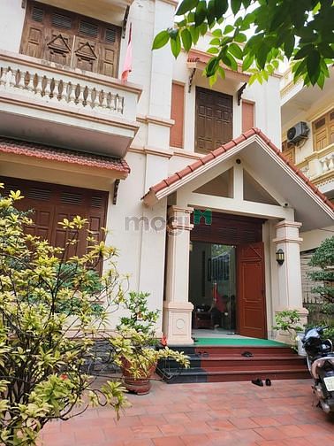Hình ảnh Cho thuê biệt thự văn cao 150 m 3 tầng