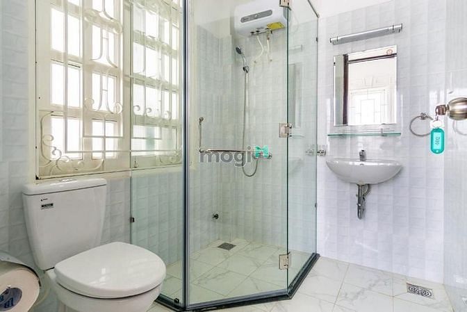Hình ảnh Studio full nội thất, ban công gần nhà thờ Tân Định
