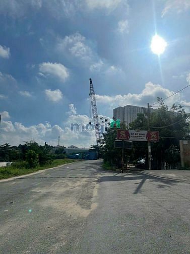 Hình ảnh Bán Lô Đất Bờ Kè Sông Vàm Thuât Vị Trí Đẹp Khu Phân Lô Lê Đức Thọ
