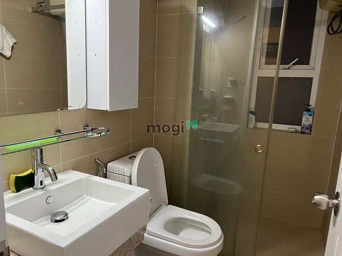 Hình ảnh Để lại giá mềm 2,64 tỷ CH SCREC TOWER Q3, 67m2 thoáng mát view TP