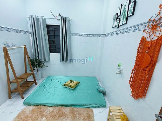 Hình ảnh Chở vợ đi đẻ cần pass phòng gấp