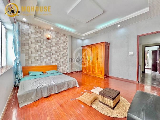 Hình ảnh STUDIO BANCOL LỚN 32M2, ngay Khu Sân Bay tiện ích đầy đủ, CV HVT