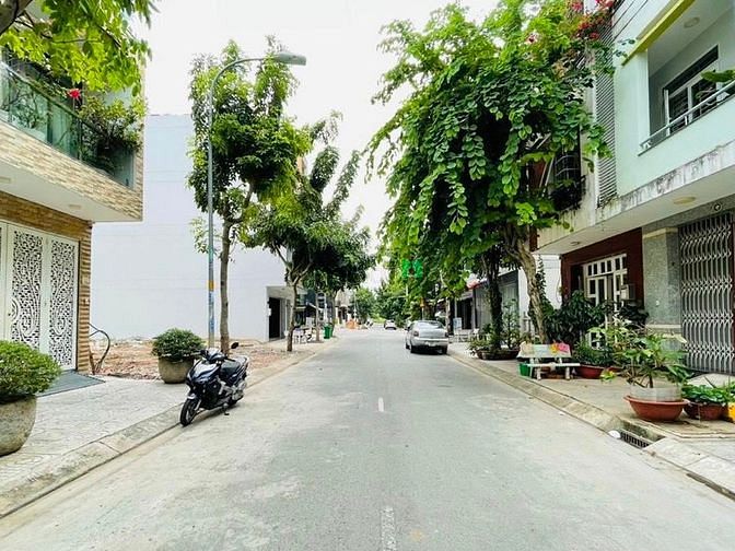 Hình ảnh Sang lô 60m2 Đ. Đặng Thùy Trâm, phường 13, Bình Thạnh. Sổ hồng riêng