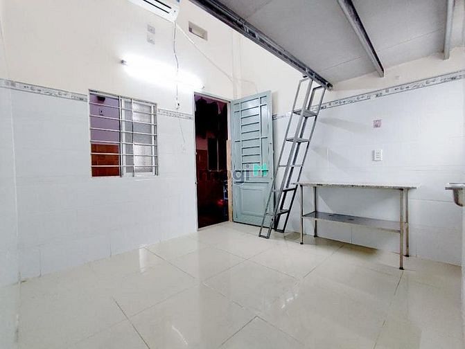 Hình ảnh Phòng Duplex có máy lạnh giá rẻ