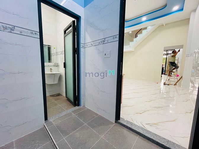 Hình ảnh Cho Thuê Căn Hộ Bếp Siêu Rộng Giá Sinh Viên Giếng Trời Thoáng Mát