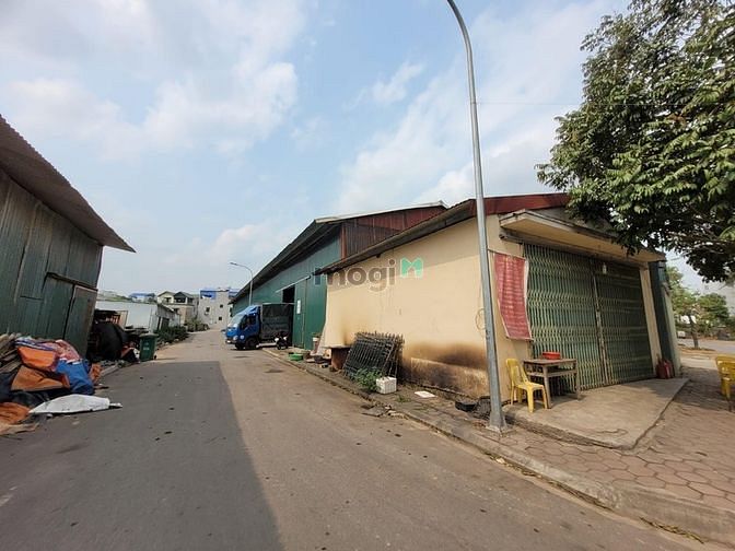 Hình ảnh Cho thuê kho xưởng ngay gần cầu Thanh Trì 500m2 sàn sử dụng chỉ 25 tr