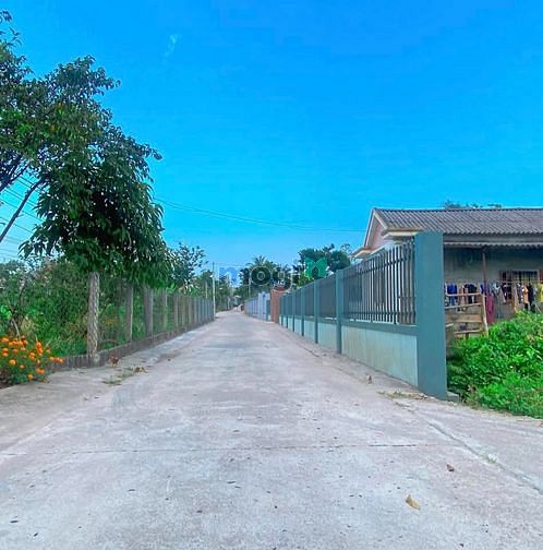 Hình ảnh Chỉ 2xx Triệu có ngay lô đất Phú Vang - Đường ô tô