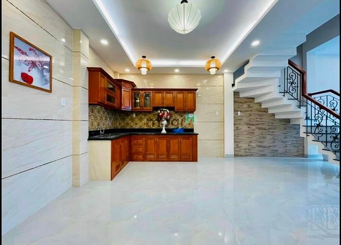 Hình ảnh NGAY GÓC phan văn trị - SÁT BÊN VINCOM – EMART - Nhà 1 trệt 2 lầu