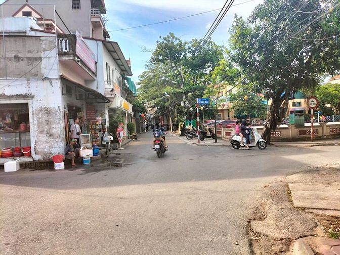Hình ảnh Sốc! Đất đất Thượng Cát, Bắc Từ Liêm, oto, lô góc, view sân chơi, 63m2