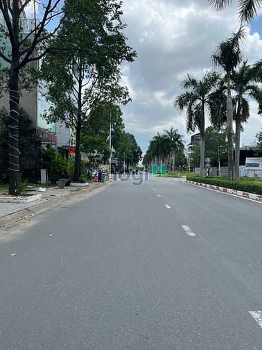 Hình ảnh Tôi cần bán rẻ đất mặt tiền Lê Hữu Kiều,phường Bình Trưng Tây,quận 2