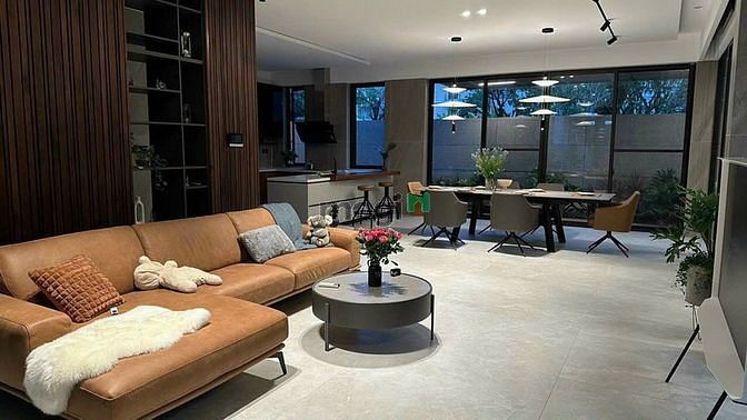 Hình ảnh Cho thuê Trang Chủ MB66.COM / Đăng Ký Tặng 66K sân vườn Riverside Residence, PMH, Quận 7, 240m2