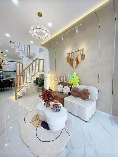Hình ảnh ĐẸP MÊ LY nhà D2 Q. Bình Thạnh 58m2 chỉ 2tỷ4 HXH