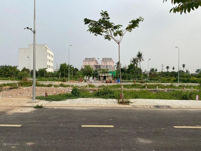 Hình ảnh Có 5 lô ưu đãi ở đ.Vườn Lài,Quận 12- 80m²/2tỷ. SHR