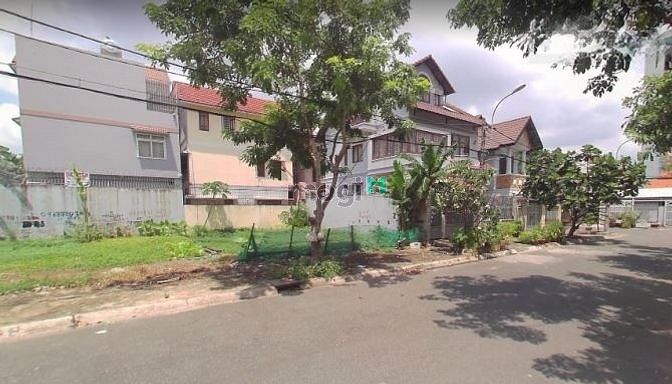 Hình ảnh Giá 2tỷ3 giảm mạnh còn 2tỷ1 cho nền ở Nguyễn Hữu Thọ,Quận7. 70m² , SHR