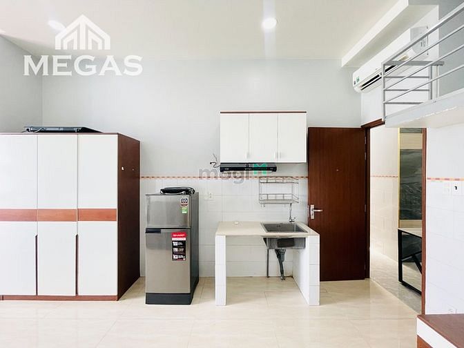 Hình ảnh Căn Hộ Quận 10 Dài Hạn Ngắn Hạn Bancol Thoáng Mát Full Nội Thất