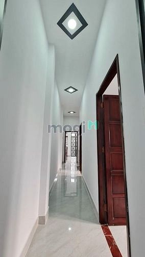 Hình ảnh Về quê bán nhà Nguyễn Trãi, Quận 5, có nội thất, hẻm xe hơi