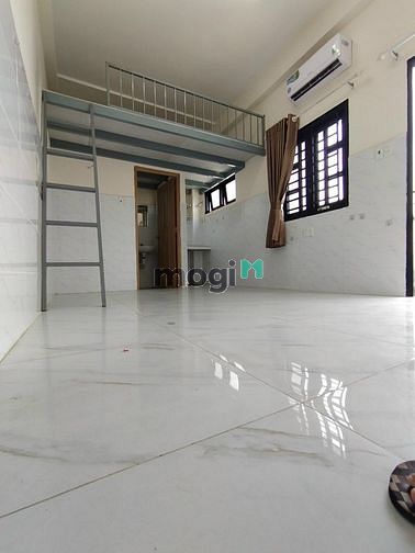 Hình ảnh Gác lửng bancol cửa sổ thoáng mát.Hifriendz hỗ trợ cọc