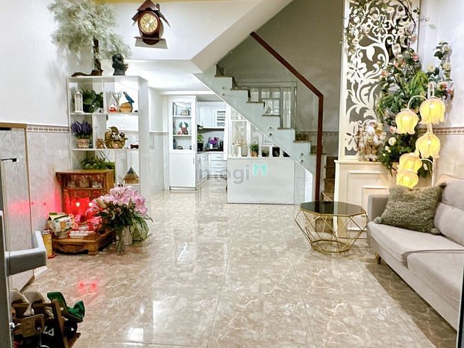 Hình ảnh Cho thuê nhà Vườn Chuối, Phường 4, Quận 3