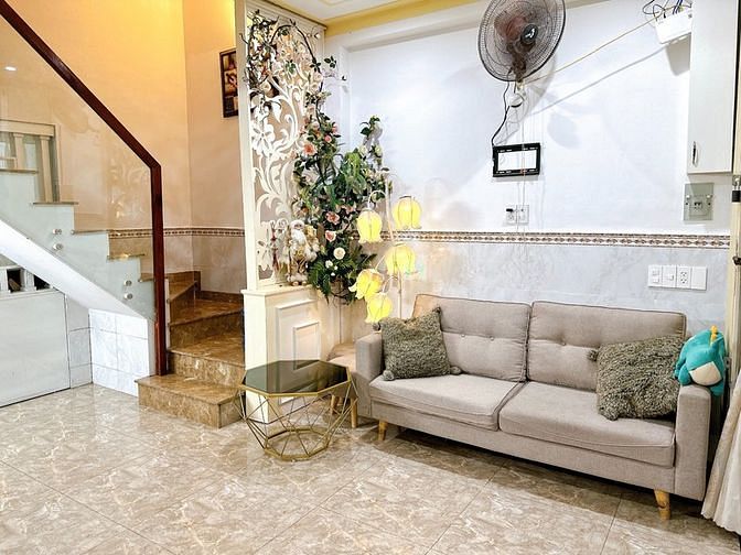 Hình ảnh Cho thuê nhà Vườn Chuối, Phường 4, Quận 3