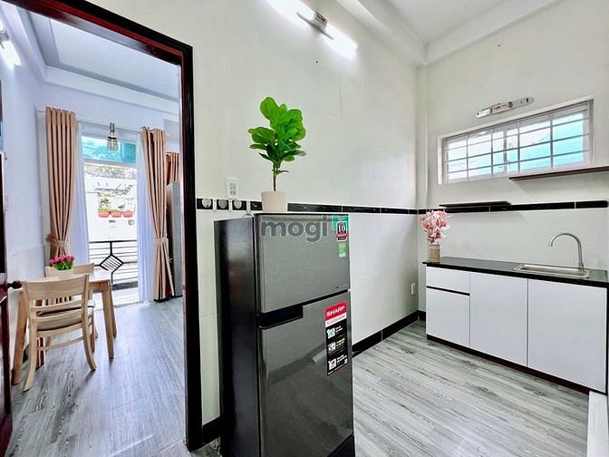Hình ảnh 🎉🎉Căn Hộ 1pn + 1 Bếp Full Nội Thất Cửa Sổ + Balcony Thoáng Mát