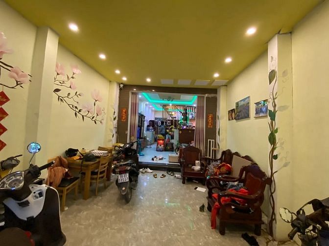 Hình ảnh Cho thuê nhà đối diện ĐH Văn Lang. Trệt 2 lầu st. Giá 20tr/tháng